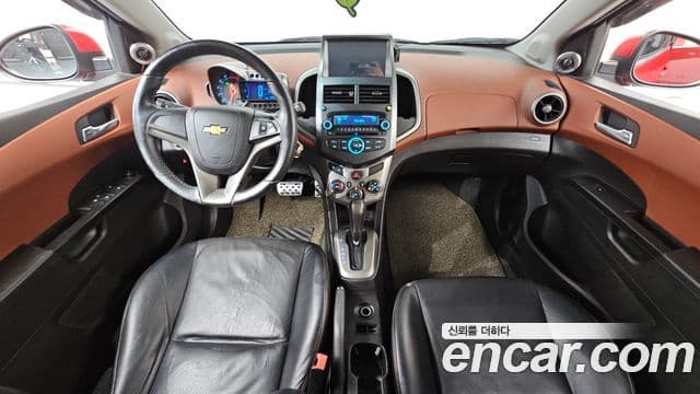Chevrolet(GM대우) 아베오 хэтчбек топовая версия, 2012 7