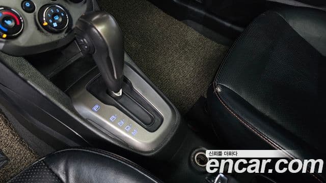 Chevrolet(GM대우) 아베오 хэтчбек топовая версия, 2012 9