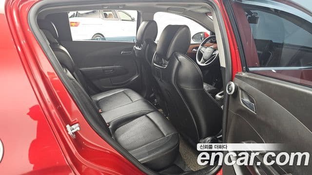 Chevrolet(GM대우) 아베오 хэтчбек топовая версия, 2012 12