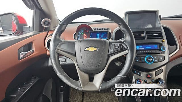 Chevrolet(GM대우) 아베오 хэтчбек топовая версия, 2012 13