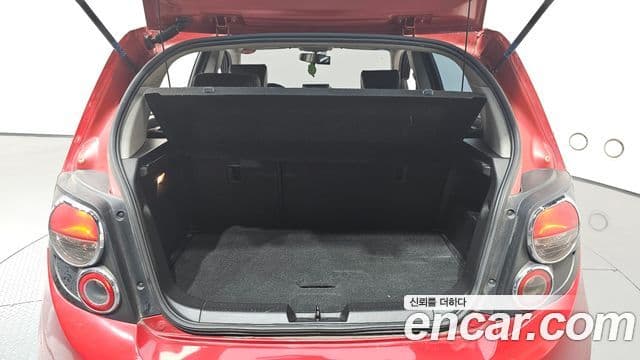 Chevrolet(GM대우) 아베오 хэтчбек топовая версия, 2012 20