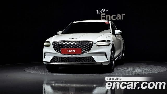 Genesis electrified GV70 e-AWD, 2022 3