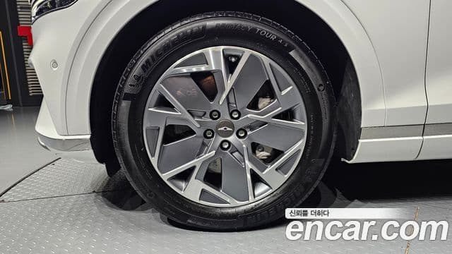 Genesis electrified GV70 e-AWD, 2022 все фото