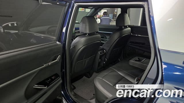 KG모빌리티(SsangYong) Torres T7, 2024 11