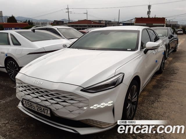 Kia K8 Prestige(арендный автомобиль), 2023 1