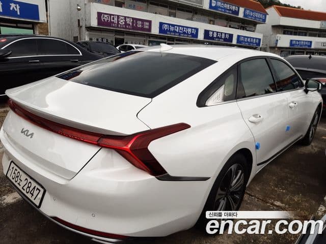 Kia K8 Prestige(арендный автомобиль), 2023 15