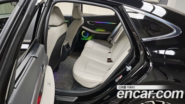 Hyundai Sonata гибрид (DN8) Inspiration, 2020 11