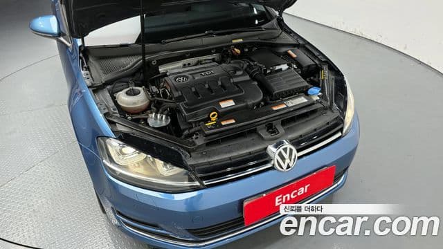 Volkswagen Гольф 7세대, 2015 6