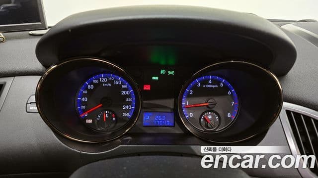 Hyundai Genesis купе 200 турбо P, 2011 8