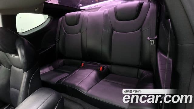Hyundai Genesis купе 200 турбо P, 2011 12