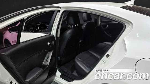 Kia K3 Prestige, 2014 12