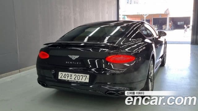 Bentley Continental GT 3세대 4.0 GTS, 2024 3