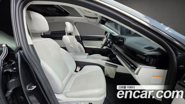 Hyundai Grandeur гибрид (GN7) Calligraphy, 2023 10