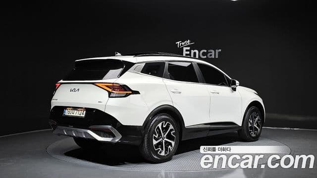 Kia Sportage 5세대 гибрид Signature 2WD, 2022 2