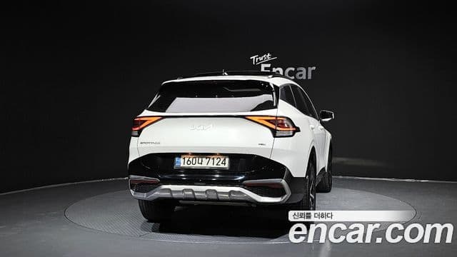 Kia Sportage 5세대 гибрид Signature 2WD, 2022 4