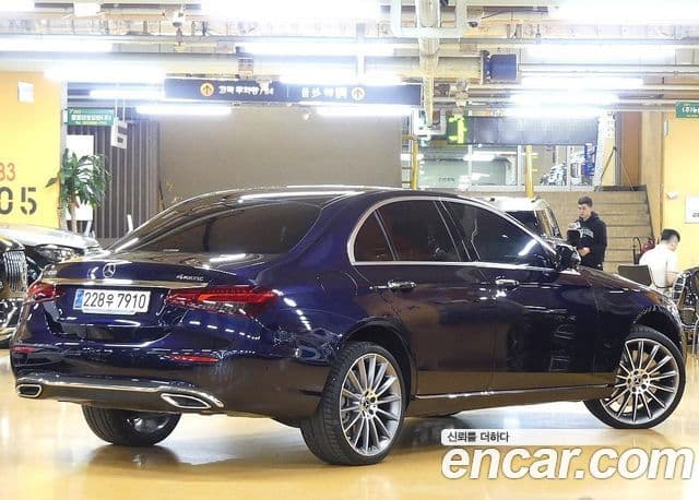 Mercedes-Benz E-класс W213 Exclusive, 2023 2
