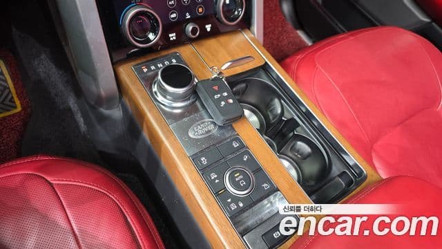 Land Rover Range Rover 4세대 4.4 SDV8 AB дизель, 2018 9