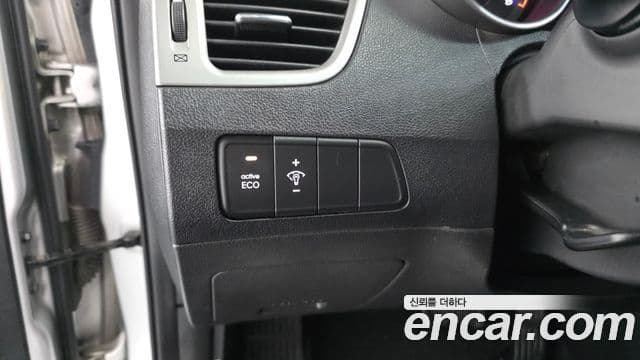 Hyundai Avante MD Luxury, 2012 14