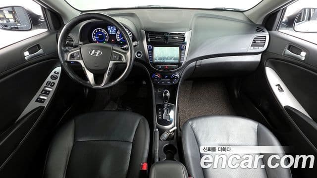 Hyundai Accent(новый кузов / новое поколение) Wit 1.6 GDI Blue Saver, 2015 7