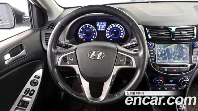 Hyundai Accent(новый кузов / новое поколение) Wit 1.6 GDI Blue Saver, 2015 14