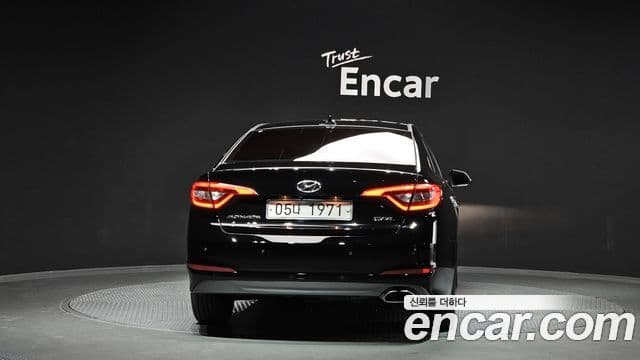 Hyundai LF Sonata Premium, 2015 4