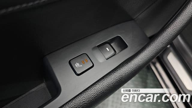 Hyundai LF Sonata Premium, 2015 17