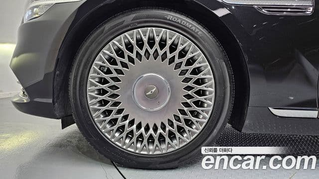 Genesis G90 Premium Luxury, 2019 все фото