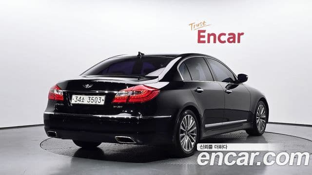 Hyundai Genesis Special, 2013 2