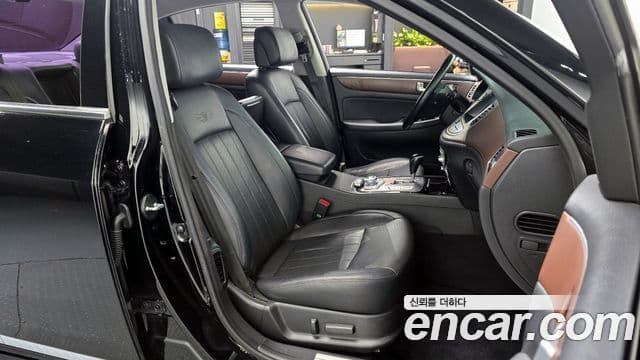 Hyundai Genesis Special, 2013 10