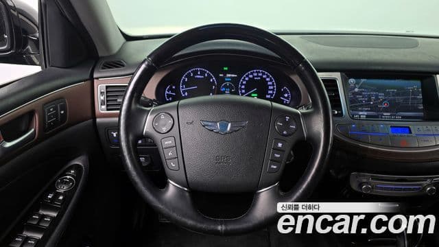 Hyundai Genesis Special, 2013 13