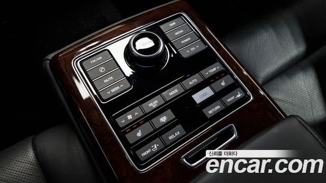Hyundai Equus(новый кузов / новое поколение) Premium, 2014 18
