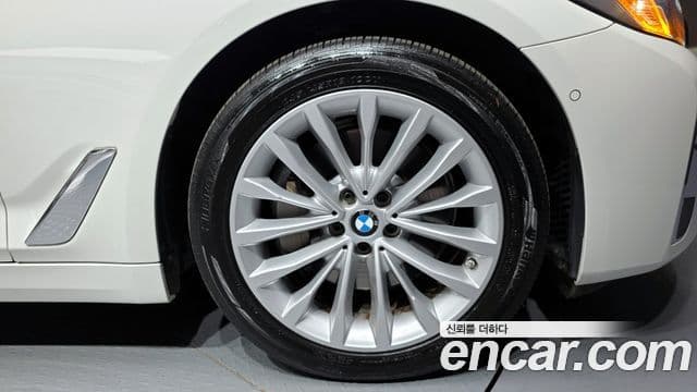 BMW 5시리즈 (G30) Luxury, 2021 все фото