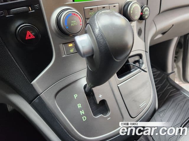 Hyundai Grand Starex CVX Premium, 2008 9