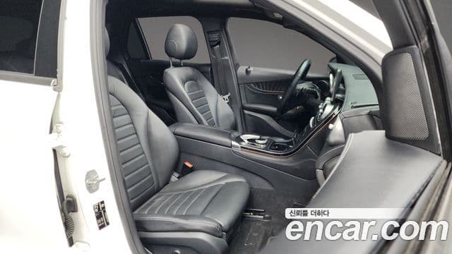 Mercedes-Benz GLC-класс X253 Premium, 2016 11