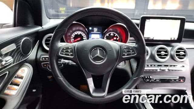 Mercedes-Benz GLC-класс X253 Premium, 2016 13