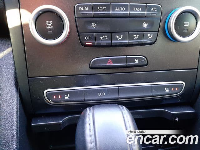 Renault Korea(Samsung) SM6 2.0 LPe SE (для людей с инвалидностью), 2017 12