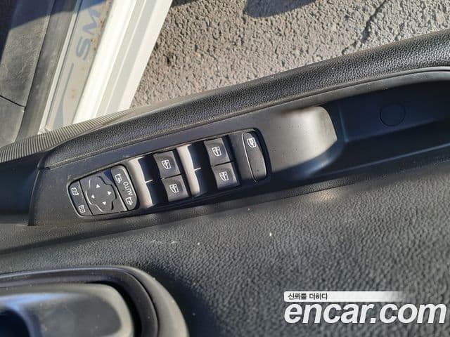 Renault Korea(Samsung) SM6 2.0 LPe SE (для людей с инвалидностью), 2017 18