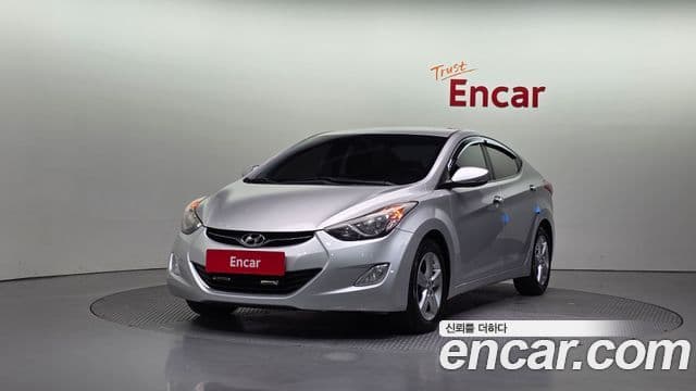 Hyundai Avante MD Premier, 2012 1