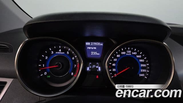 Hyundai Avante MD Premier, 2012 8