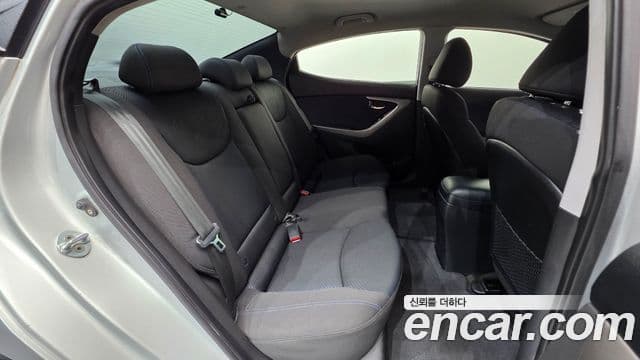 Hyundai Avante MD Premier, 2012 20