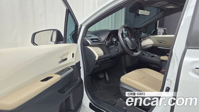 Toyota Sienna 4세대, 2023 11