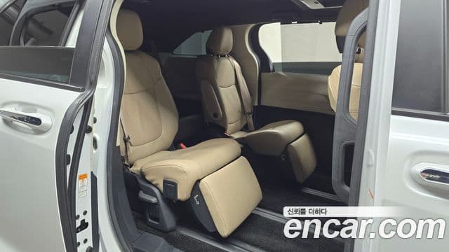 Toyota Sienna 4세대, 2023 12