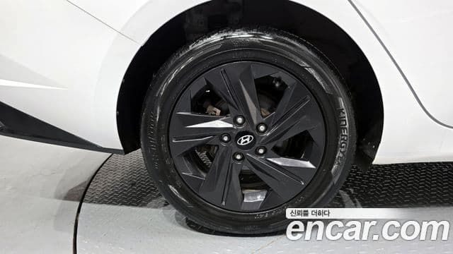 Hyundai Avante гибрид (CN7) Smart, 2021 все фото