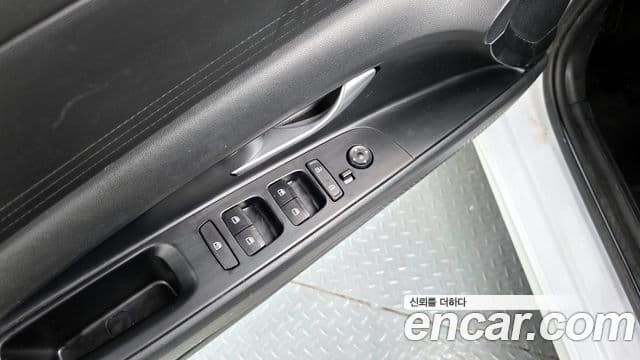 Hyundai Avante гибрид (CN7) Smart, 2021 17