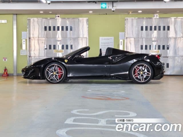 Ferrari 488 피스타 3.9 Spyder, 2020 2