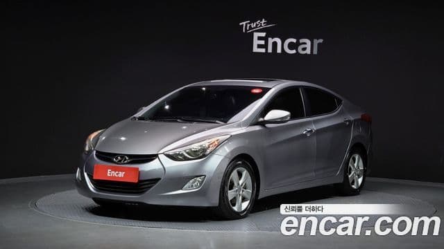 Hyundai Avante MD Premier, 2012 1