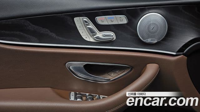 Mercedes-Benz E-класс W213 Avantgarde, 2019 19