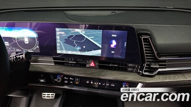Kia Sportage 5세대 гибрид Signature 2WD, 2024 14