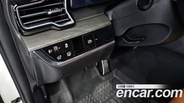 Kia Sportage 5세대 гибрид Signature 2WD, 2024 15