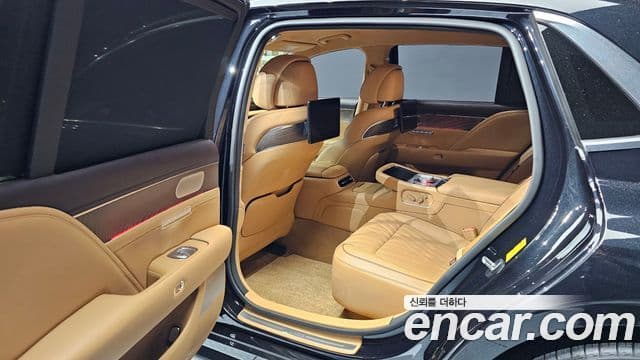 Genesis G90 (RS4) бензин 3.5 турбо AWD, 2022 12